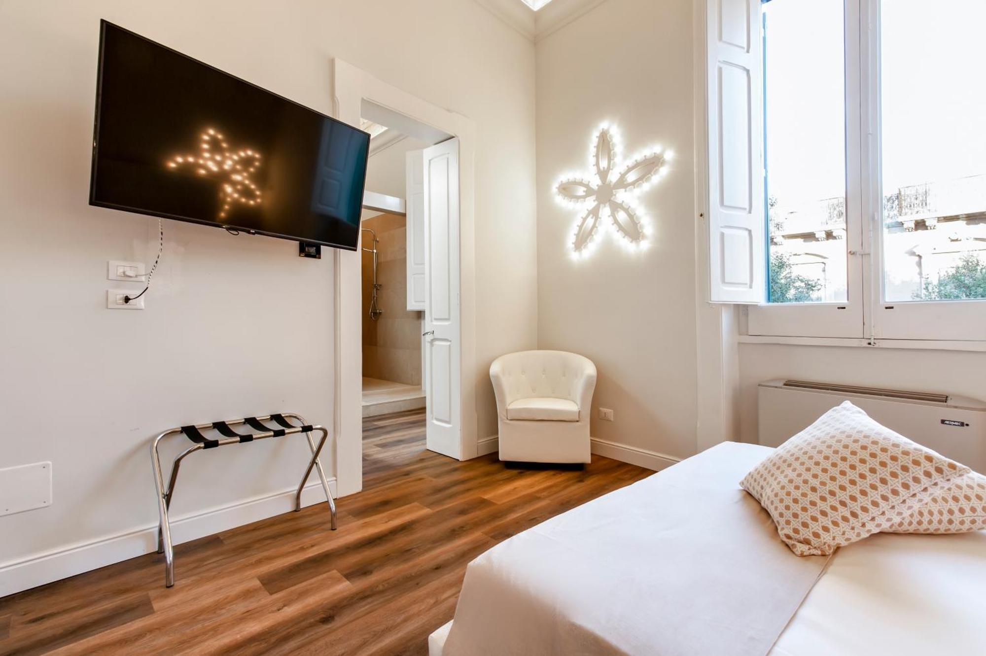 Bed and Breakfast Vittoria Luxury House Lecce Exterior foto